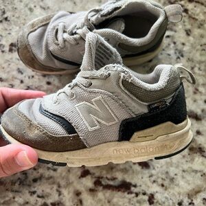 New Balance Gray and Black Sneakers with Suede and Mesh